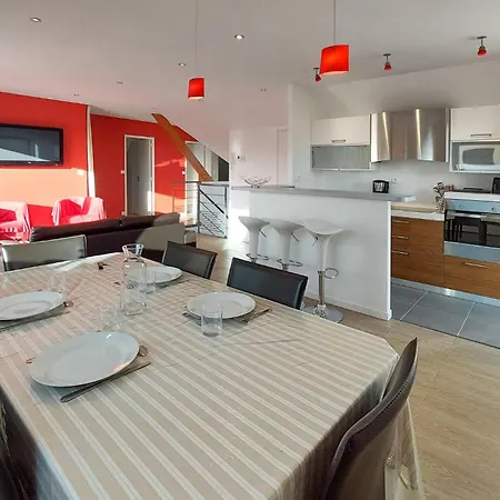 2 Bedroom Lovely In * Planguenoual